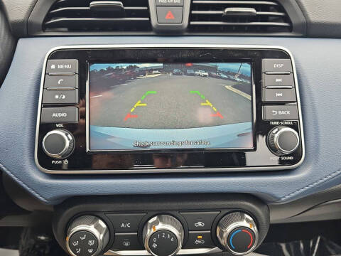 2025 Nissan Versa SV