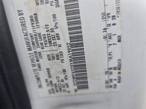 2000 Ford F-650 Super Duty