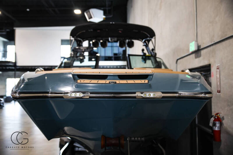 2025 MasterCraft X24