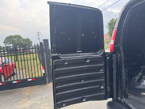 2019 GMC Savana 2500