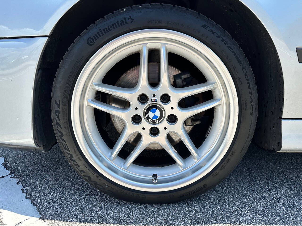 2003 BMW 5 Series 142