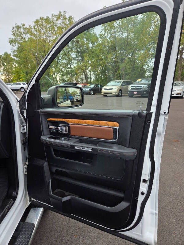 2016 RAM 1500 Laramie Longhorn