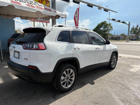 2019 Jeep Cherokee Latitude Plus