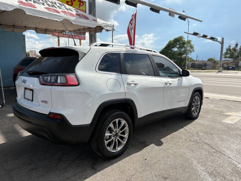 2019 Jeep Cherokee Latitude Plus