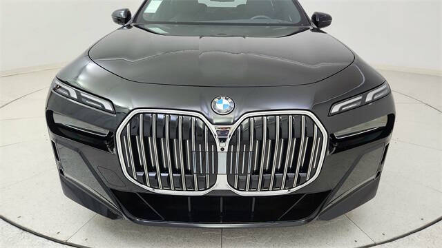 2024 BMW 7 Series 740i