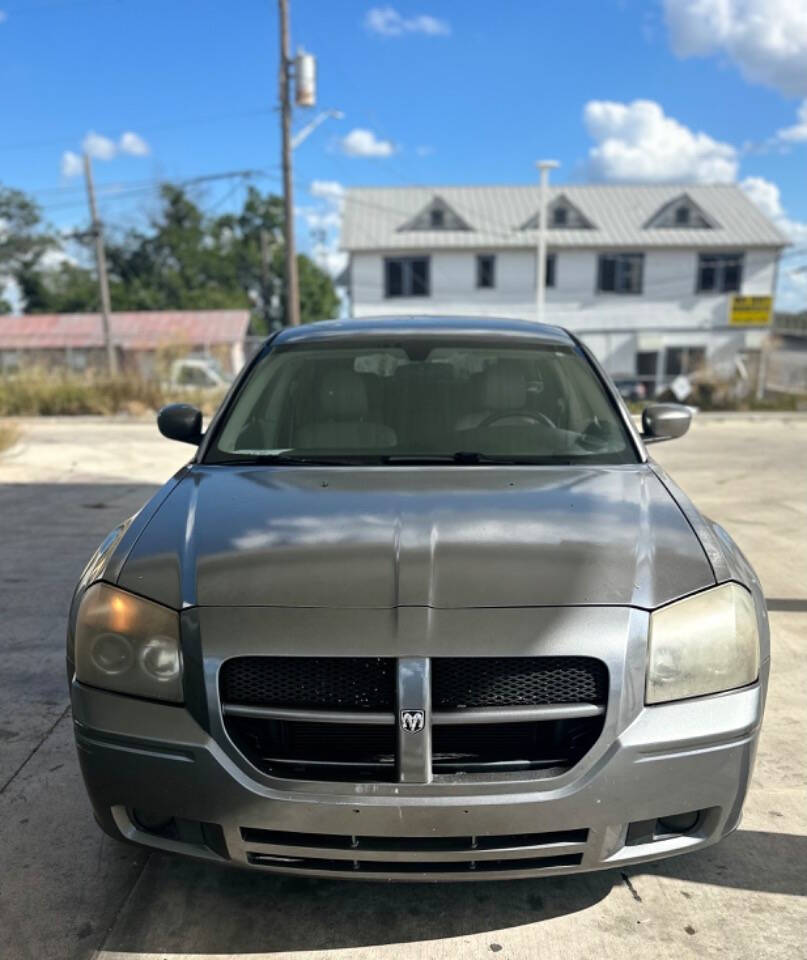 2005 Dodge Magnum for sale at Kelley Autoplex in San Antonio, TX