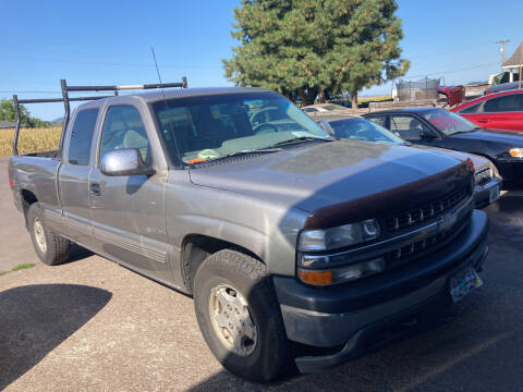 2000 Chevrolet Silverado 1500 for sale at M AND S CAR SALES LLC in Independence OR