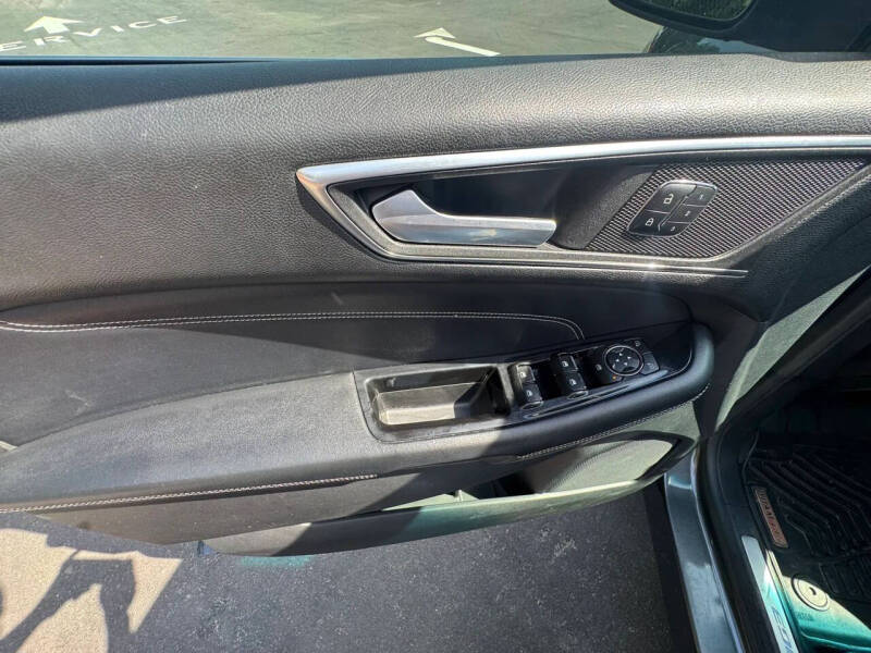 2015 Ford Edge Titanium