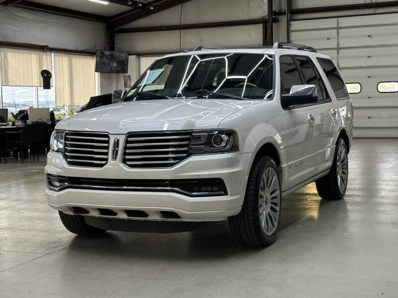 2017 Lincoln Navigator Select
