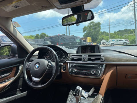 2012 BMW 3 Series 328i