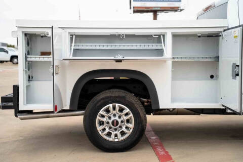 2025 GMC Sierra 2500HD Pro