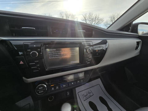 2016 Toyota Corolla LE