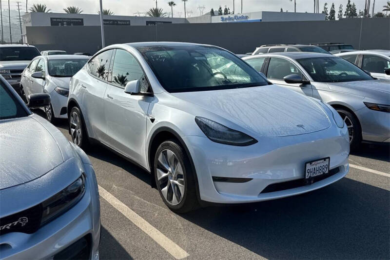 2023 Tesla Model Y Long Range