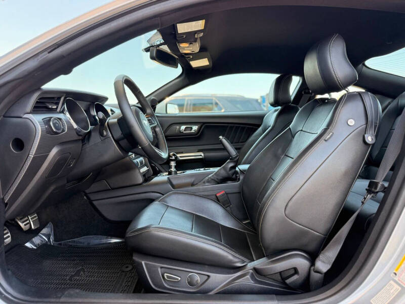 2015 Ford Mustang EcoBoost Premium