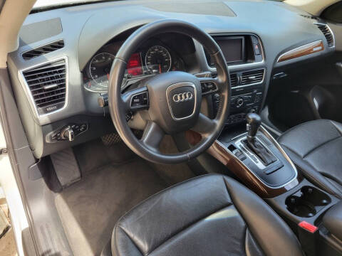 2012 Audi Q5 2.0T quattro Premium