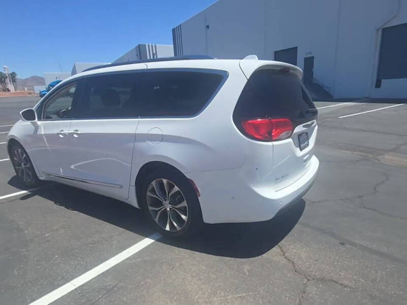 2017 Chrysler Pacifica Limited