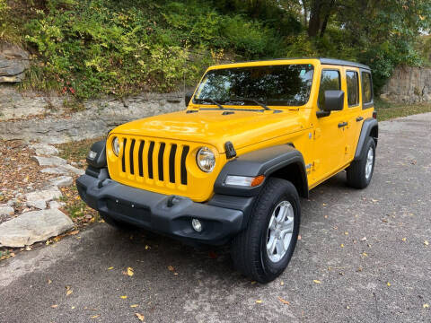 2018 Jeep Wrangler Unlimited for sale at Bogie's Motors in Saint Louis MO