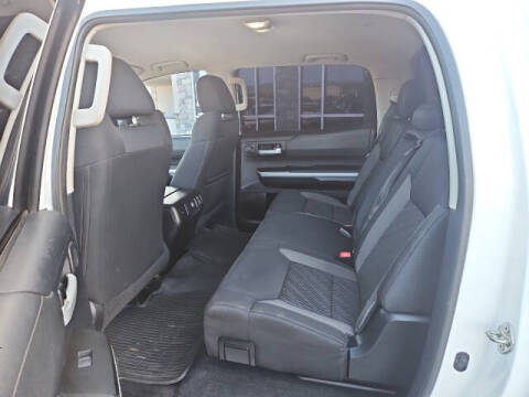 2014 Toyota Tundra SR5