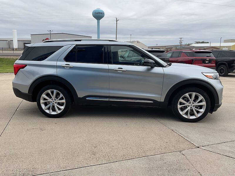 2023 Ford Explorer Platinum