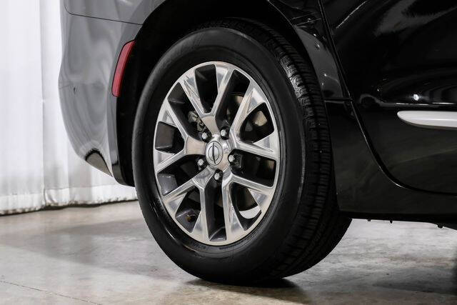 2022 Chrysler Pacifica Hybrid Pinnacle