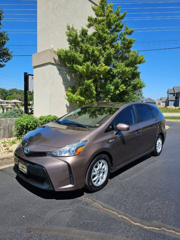 2015 Toyota Prius v for sale in Springfield, MO