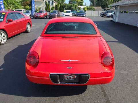 2002 Ford Thunderbird Deluxe