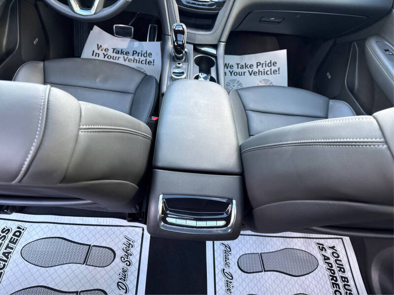 2024 Cadillac XT6 Sport