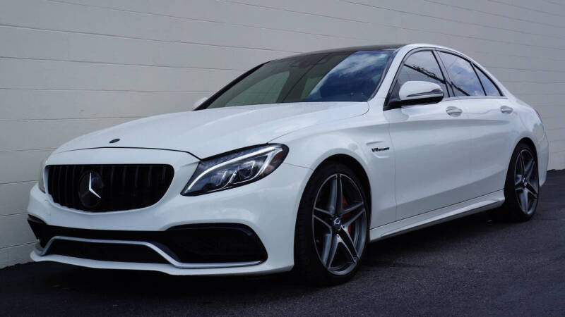 2016 Mercedes-Benz C-Class AMG C63 S's photo