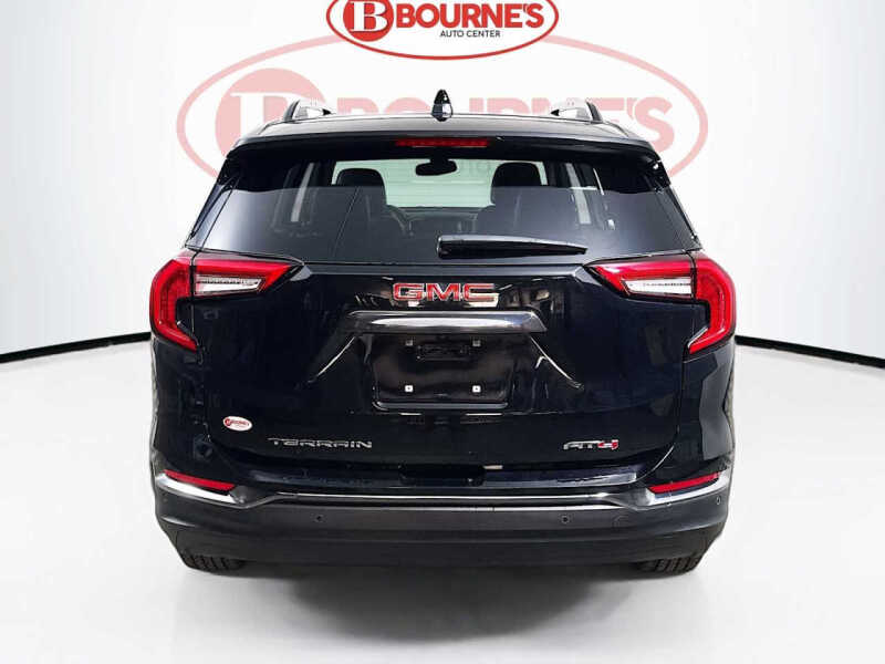 2023 GMC Terrain AT4