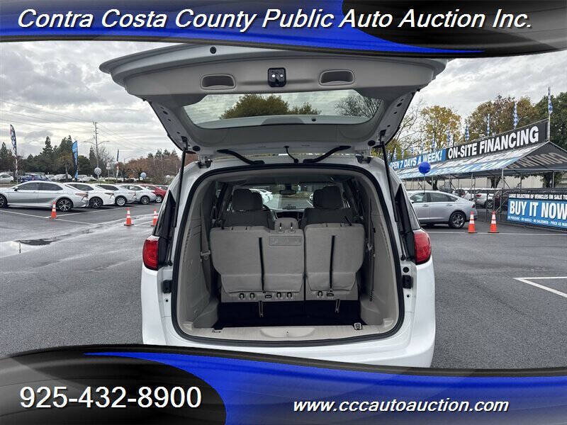 2017 Chrysler Pacifica Hybrid Touring Plus