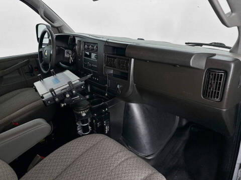 2021 Chevrolet Express 2500