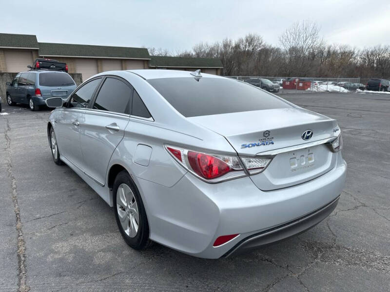 2015 Hyundai Sonata Hybrid