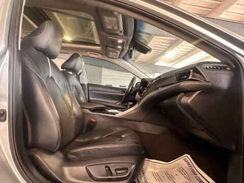 2019 Toyota Camry XSE