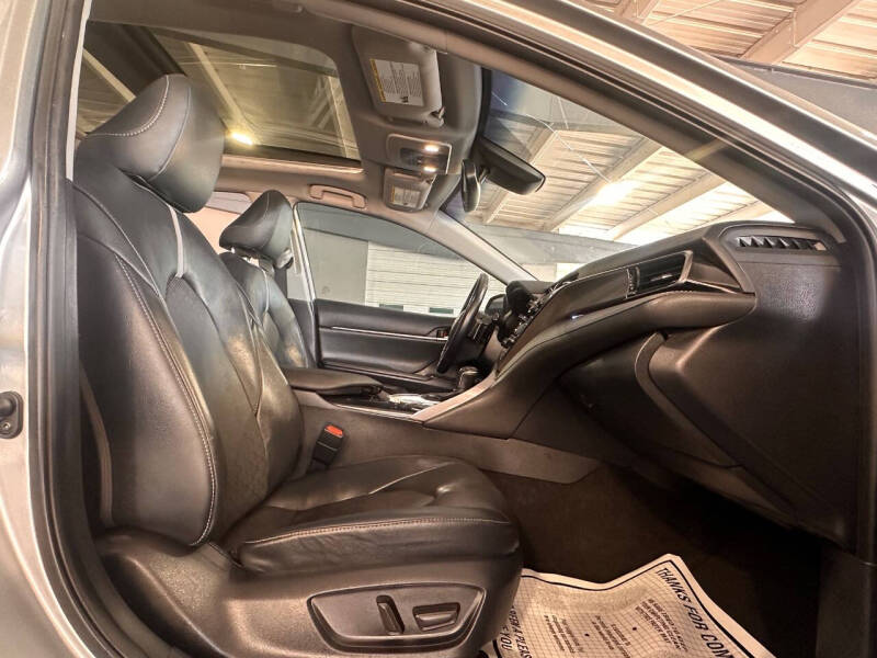 2019 Toyota Camry XSE