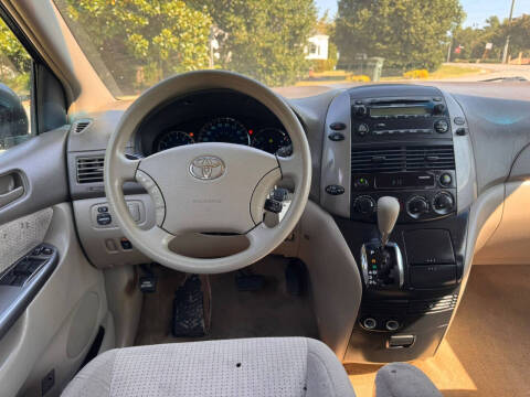 2008 Toyota Sienna