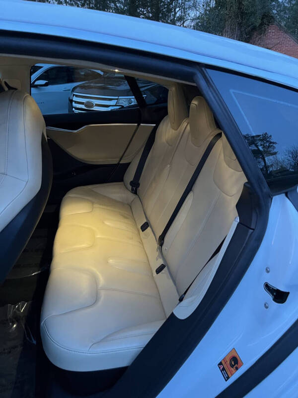 2016 Tesla Model S 75D