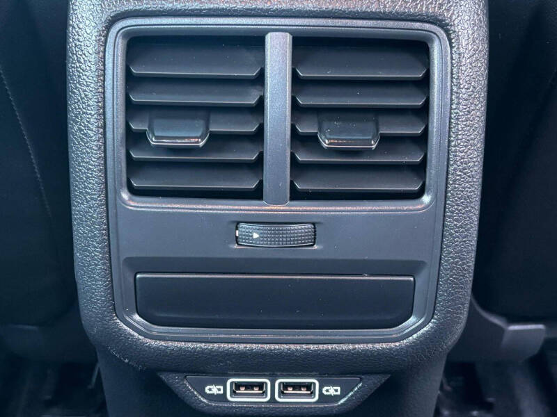 2020 Volkswagen Passat SE