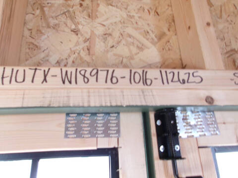 10 x 16 utility  w/8 ft walls