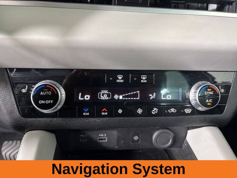 2023 Mitsubishi Outlander PHEV SEL