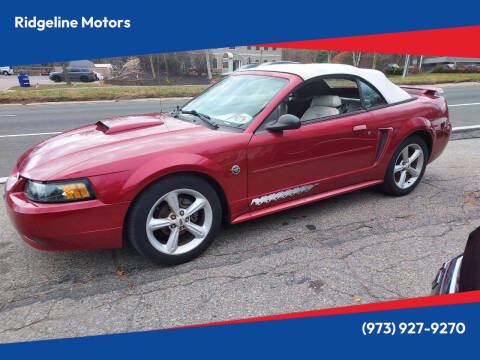 2004 Ford Mustang Deluxe