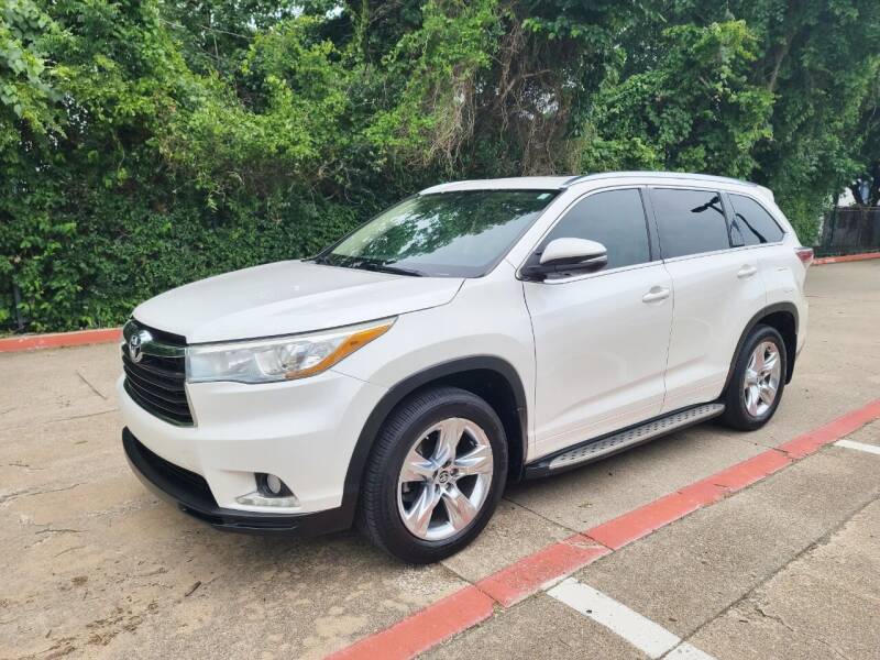 2016 Toyota Highlander for sale at DFW Autohaus in Dallas TX