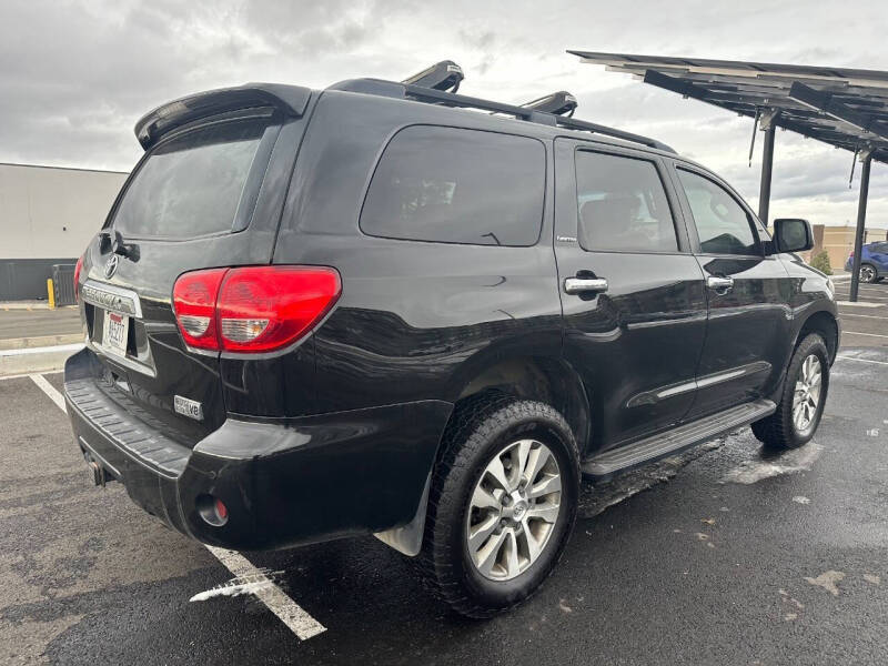 2016 Toyota Sequoia Limited