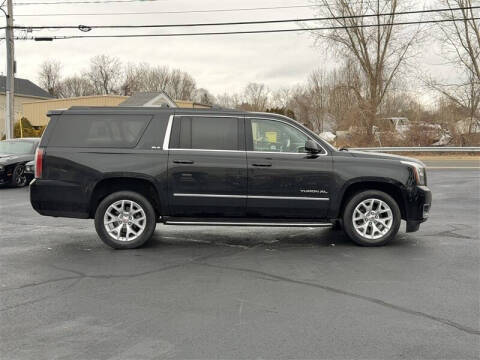 2017 GMC Yukon XL SLE