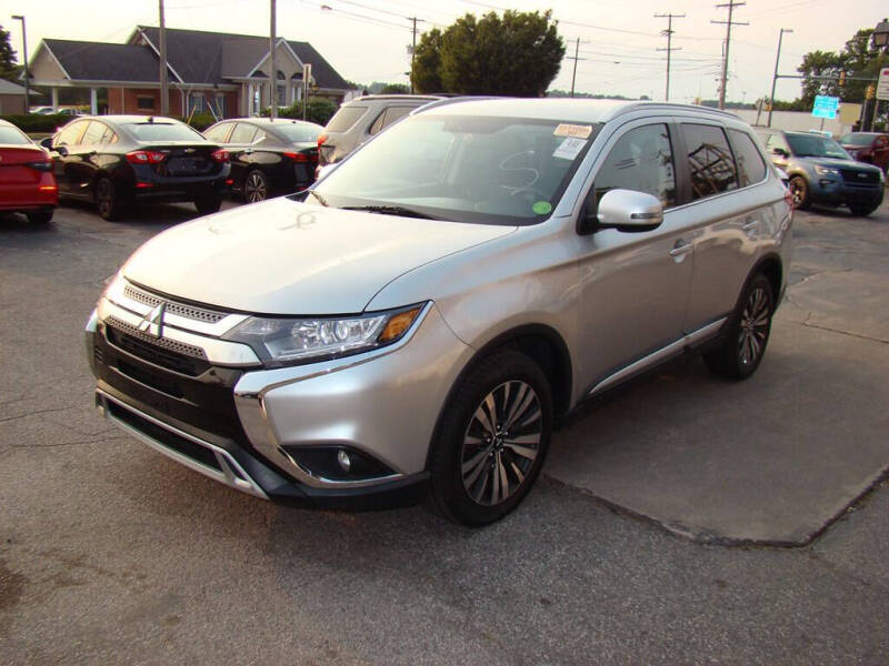 2019 Mitsubishi Outlander SE