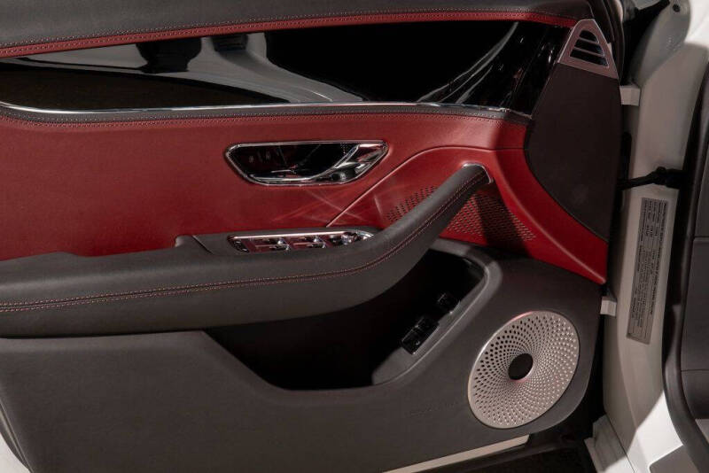 2023 Bentley Flying Spur