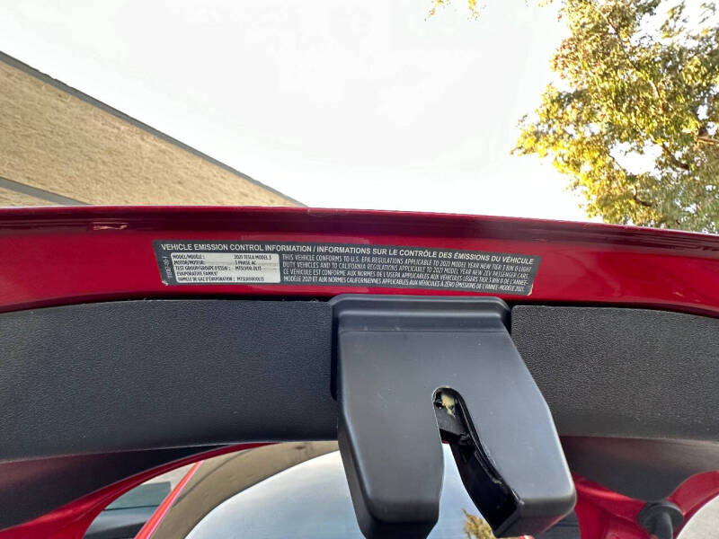 2021 Tesla Model 3 Base photo 25