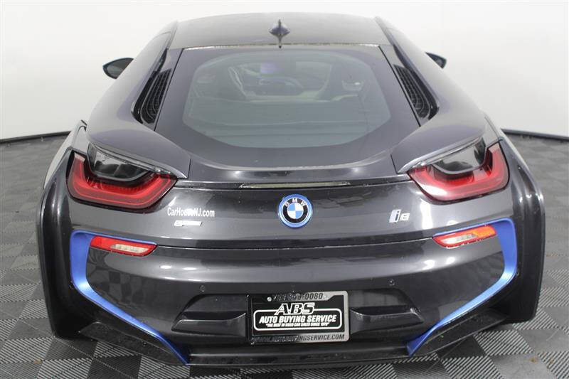 2015 BMW i8