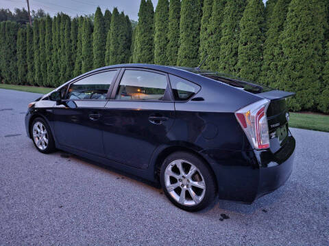 2014 Toyota Prius Two