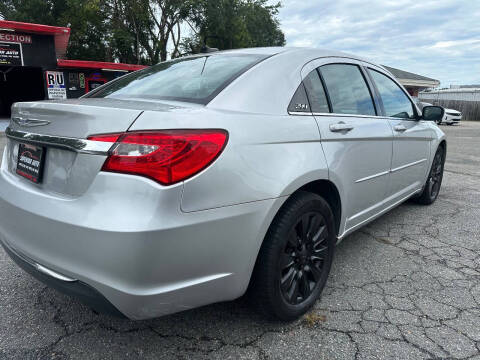 2012 Chrysler 200 LX