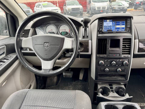 2010 Dodge Grand Caravan Crew